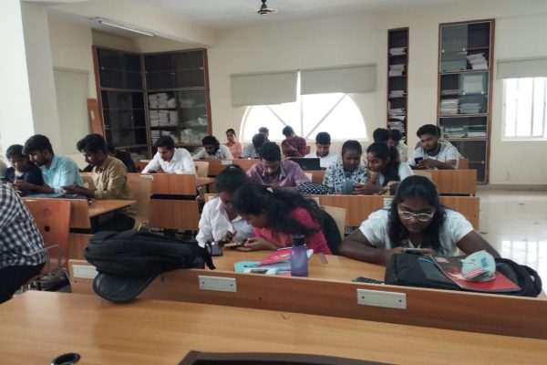 Glimpses from the Smart Money Moves Intra-College Competition!