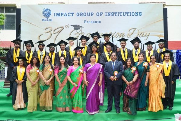 Celebrating the 39th Graduation Day!